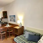 Villaggio Ca' Del Pino Apartman *