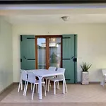 アパート Villaggio Ca' Del Pino ビビオーネ