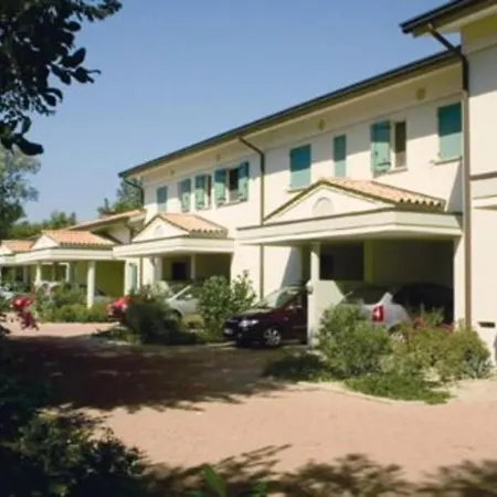 Villaggio Ca' Del Pino アパート
