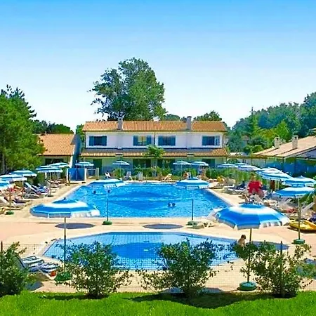 Villaggio Ca' Del Pino Appartamento *